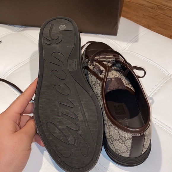 New classic dark brown GG Gucci sneakers, size 7 1/2 Gucci men, US 8.5-9 men - Picture 5 of 8